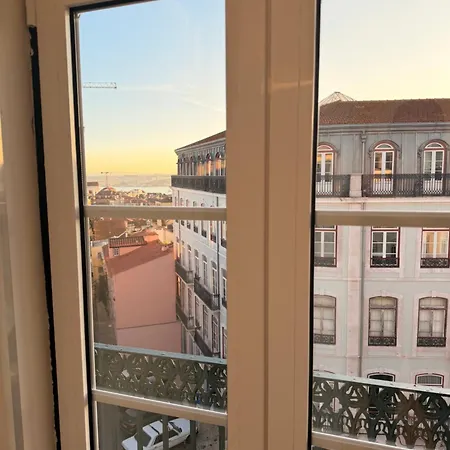 Homestay - Bairro Alto Centro Historico Lisbon