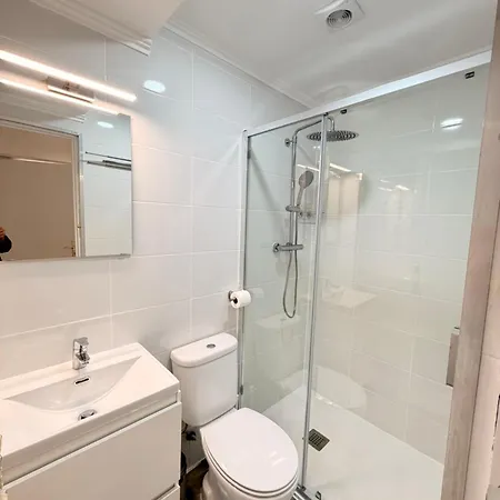 - Bairro Alto Centro Historico Homestay Lisbon