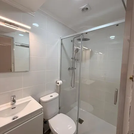 - Bairro Alto Centro Historico Homestay Lisbon
