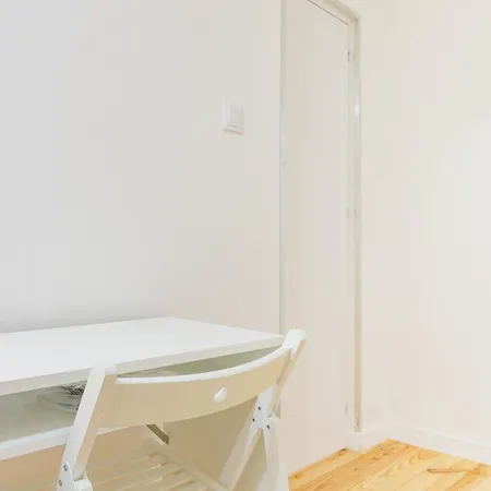 Homestay - Bairro Alto Centro Historico Lisbon