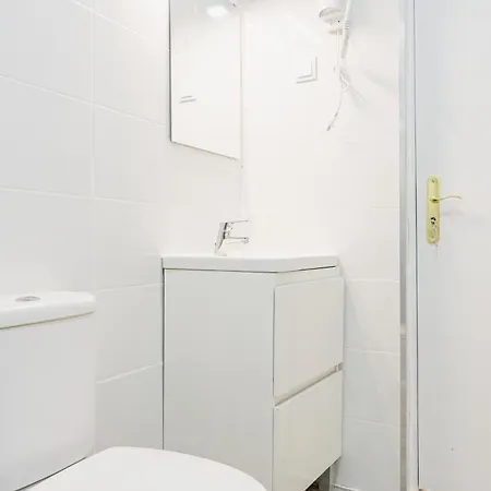 Homestay - Bairro Alto Centro Historico Lisbon