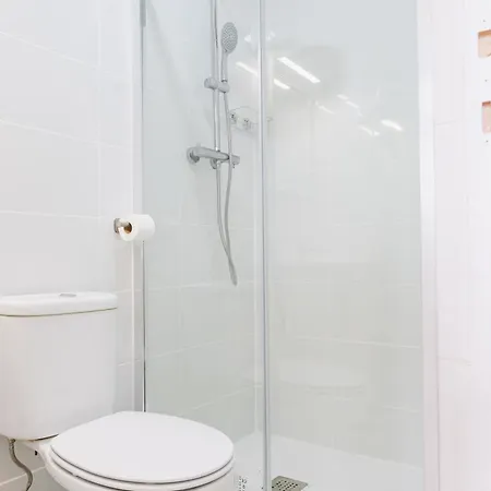 - Bairro Alto Centro Historico Homestay Lisbon