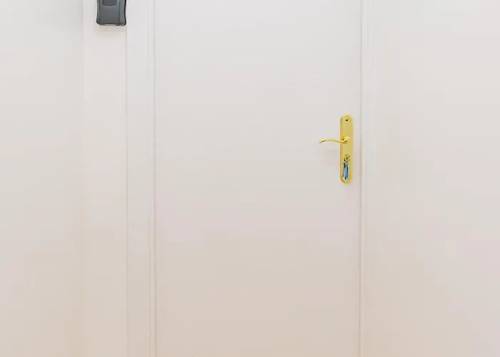 - Bairro Alto Centro Historico Lisbona