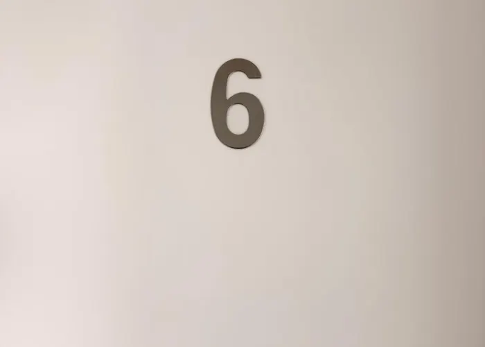 - Bairro Alto Centro Historico * Lissabon