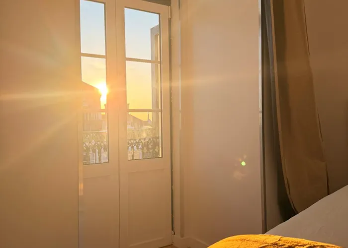 Homestay - Bairro Alto Centro Historico Lisbon